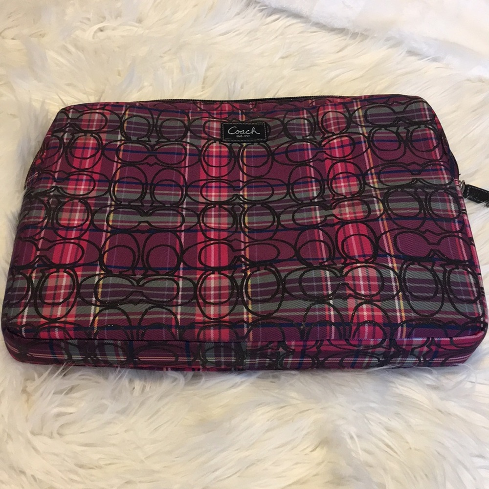 Pink/purple plaid laptop case